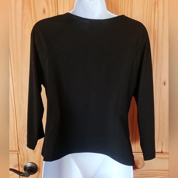Rabbit Rabbit Rabbit Designs Beaded V Neck 3/4 Sleeve Black Knit Top EUC Size 12 - Picture 2 of 7